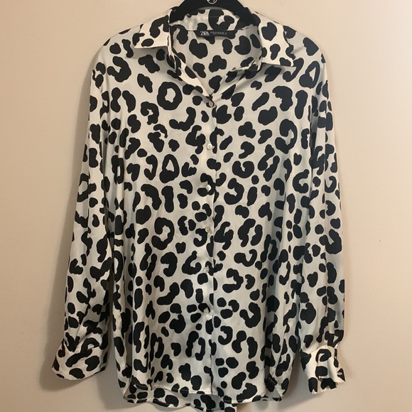 Zara Tops - Zara blouse